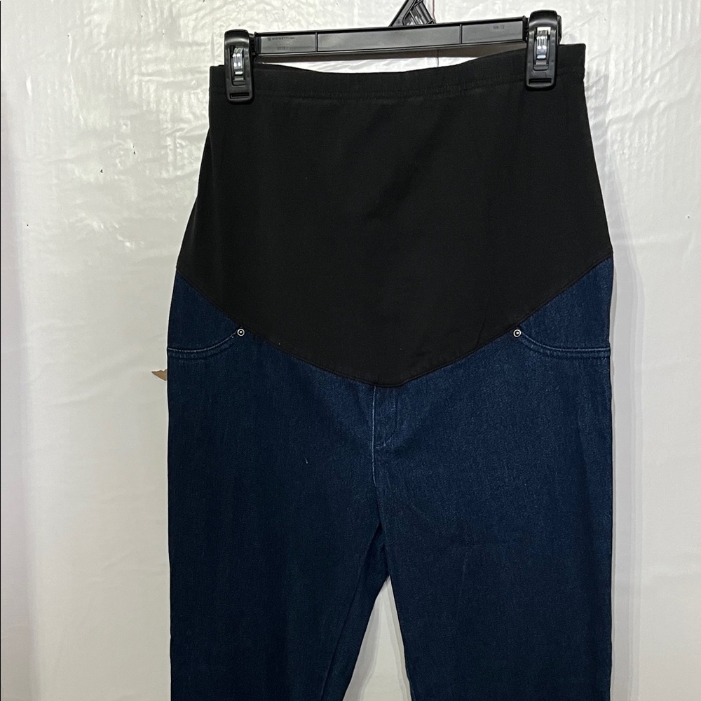 Stylish Black and blue maternity Jeggings size 8-10…Jeans